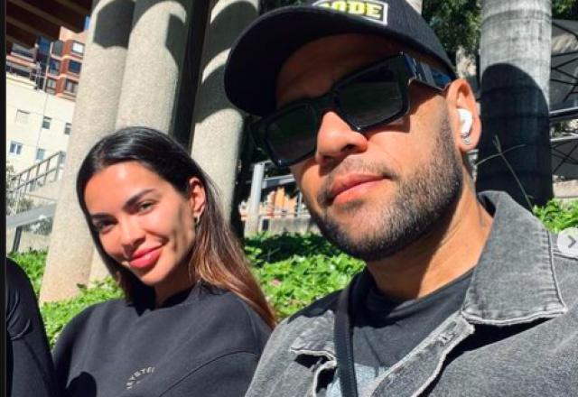 星空体育app官方网站-阿尔维斯再出庭陈词 称双方你情我愿 要求获释放