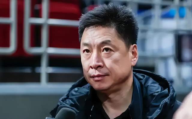 星空体育app官方下载-重返广东,接替杜锋?李春江做出回应,尘埃落定,其子表态有深意